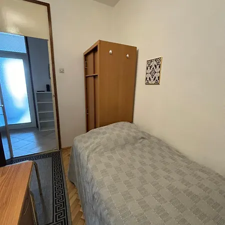 Ana 3 * Rijeka