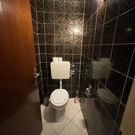 Apartman Ana 3 *